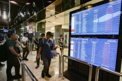 51 penerbangan di Kualanamu alami penyesuaian akibat abu vulkanik GAK