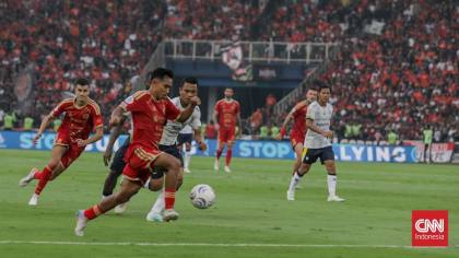 FOTO: Persija Tekuk Persib di Menit Akhir