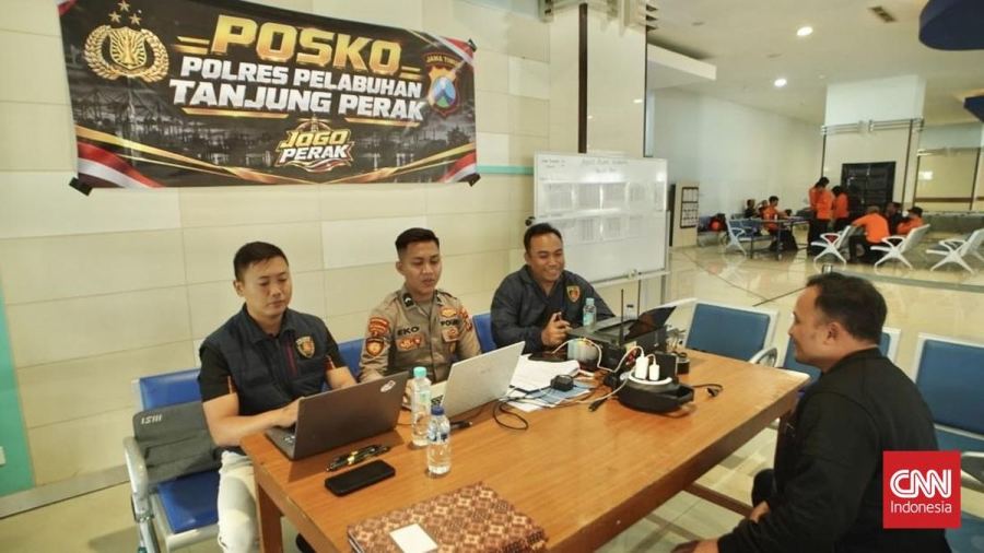Kapal Virgo 8 Hilang Kontak, Keluarga Berdatangan Cari Kabar Korban