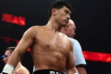 Juara dunia Bivol dan Smith sepakati duel perebutkan sabuk WBO