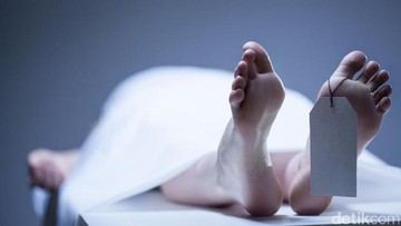 Wanita di Ciputat Meninggal Depan Teras Rumah Ditunggui Anjingnya