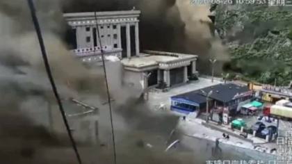 Korban Tewas Banjir Bandang Dahsyat Nepal Capai 392 Orang, 1.400 Orang Dinyatakan Hilang