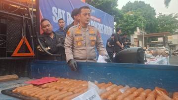 Gudang Merkuri Ilegal di Bogor Dibongkar, Polisi Sita Babuk Hampir 1 Ton