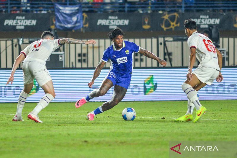 Presiden Persita serahkan isu Ramon Tanque kepada Carlos Pena