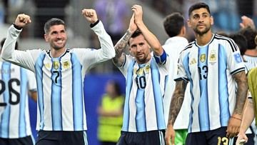 Pesan Emosional De Paul usai Messi Pensiun dari Argentina