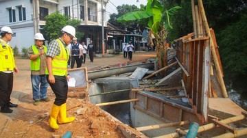 Cegah Banjir hingga Longsor, 3 Turap Dibangun di Tangsel