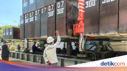 Resmi Groundbreaking, UMI Connection Siap Jadi Pusat Teknologi Informasi Kampus