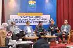 Denny Indrayana: Pemilu Kini Alami ‘Gagal Ginjal’, Demokrasi Dibajak Duitokrasi
