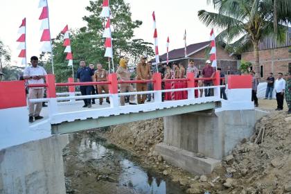 Kodim 1417 Kendari Resmi Operasikan Dua Jembatan Garuda | LPP RRI