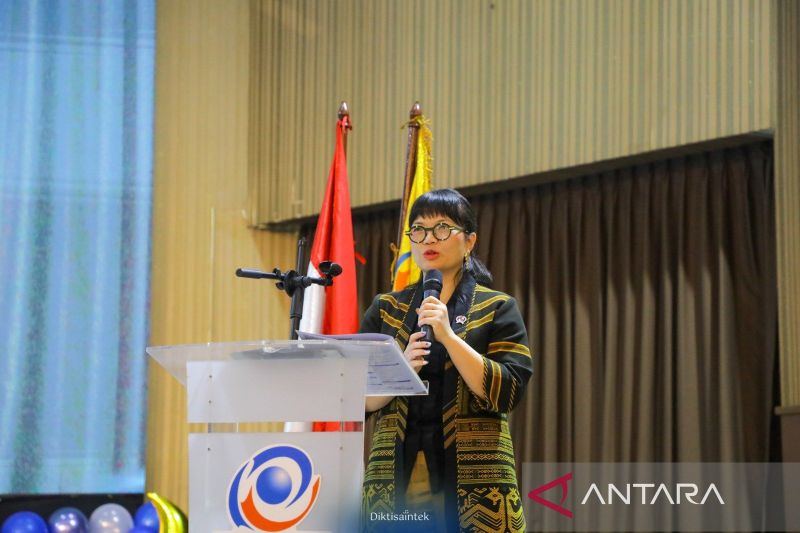 Wamen Stella ajak mahasiswa bangun pengetahuan di era AI