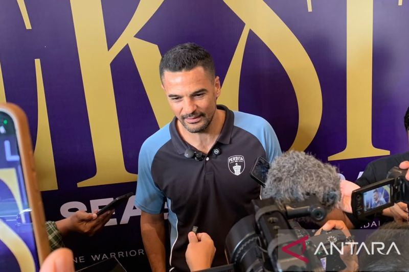 Persita tak masalah tak bisa gunakan Indomilk Arena sebelum November