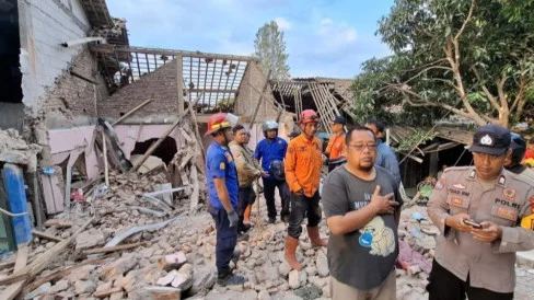 3 Orang Tewas Akibat Runtuhnya Gedung Hogwan Bumiayu, Polisi Masih Selidiki Penyebabnya
