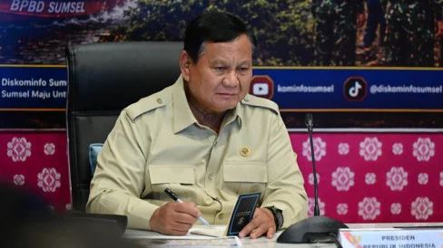 Puji Dedikasi Jajarannya Bekerja Tanpa Libur, Prabowo: di Kabinet Merah Putih Mungkin Hampir Tidak Ada Tanggal Merah