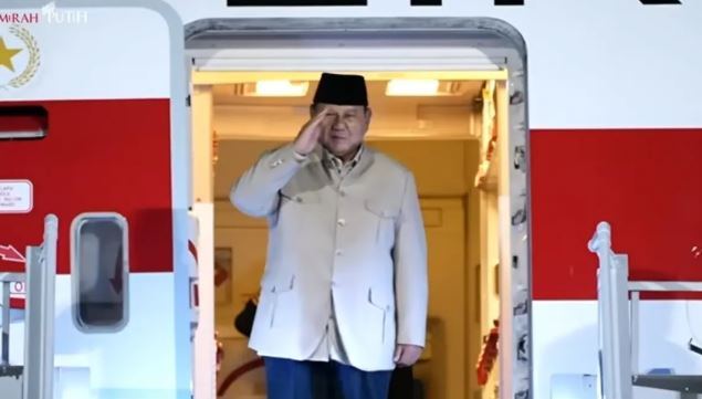 Prabowo Bertolak ke Rusia, Diundang Khusus Putin Jadi Tamu Kehormatan Utama EEF ke-11