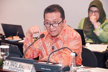 Tifatul Soroti Anomali Daya Beli di Tengah Pertumbuhan Ekonomi Nasional