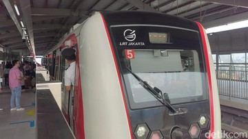 Manggarai-Kelapa Gading Cuma 28 Menit Naik LRT Jakarta, Begini Rasanya