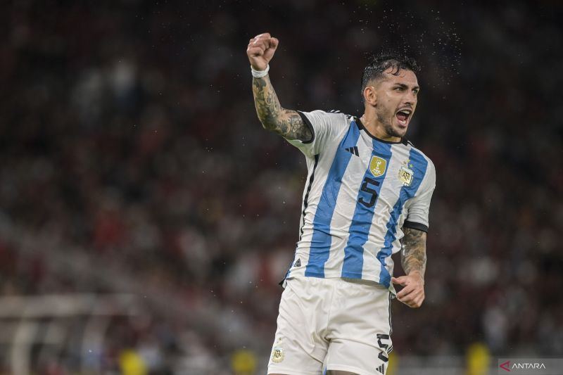 Leandro Paredes pertimbangkan pensiun dari timnas Argentina