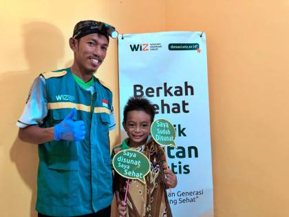 Senyum Reynaldi Terukir: Berkat Khitan Gratis WIZ Parigi, Harapan Kecil Anak Penambang Terwujud