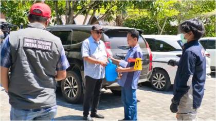 Rekonstruksi Korupsi Dinkes Parepare, Eks Kadis Peragakan Penyerahan Uang Pelicin Rp600 Juta