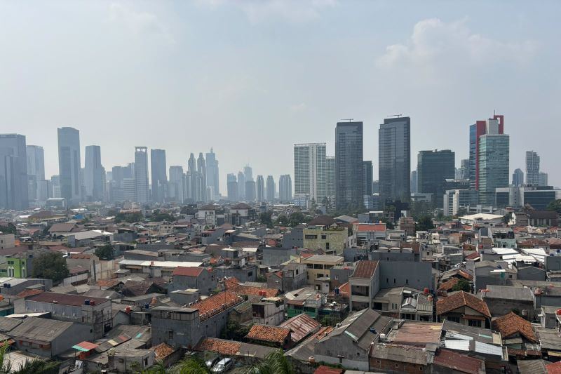 Minggu pagi, BMKG prakirakan Jakarta diselimuti awan tebal