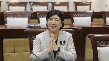 Paripurna DPR Setuju Destry Damayanti Jadi Gubernur BI Periode 2026–2030