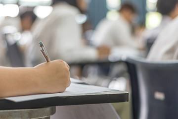 Catat! Siswa yang Daftar TKA Wajib Ikut Ujian 4 Hari Penuh, Ini Kata Kemendikdasmen