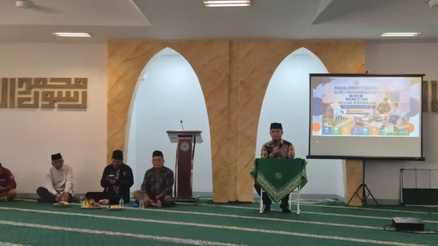 Guru Muhammadiyah Dituntut Jadi Pembaca Zaman dan Pemimpin Perubahan