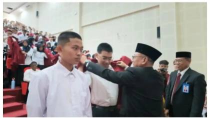 Polipangkep Kukuhkan 384 Mahasiswa Baru, Direktur: Jangan Biarkan Semangat Padam di Tengah Jalan