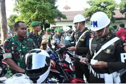 Ratusan kendaraan prajurit diperiksa mendadak di Makorem Madiun