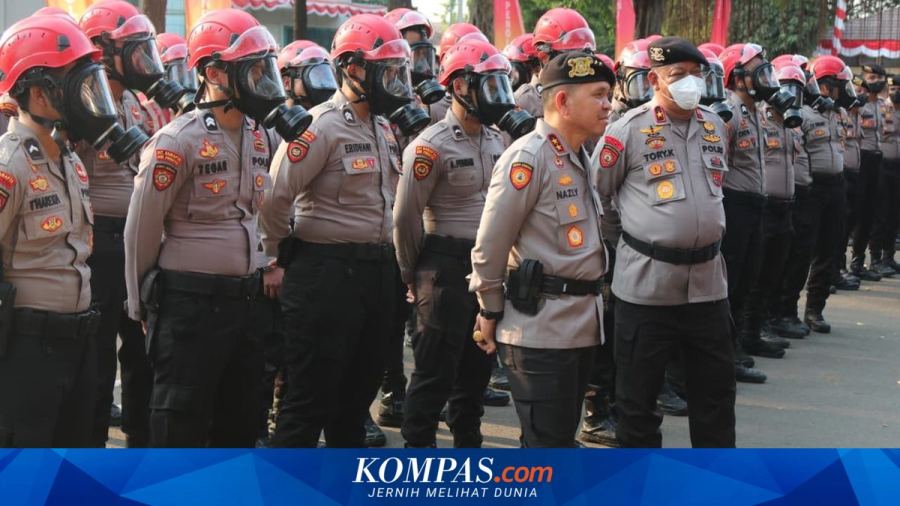 Hadapi Erupsi Gunung Anak Krakatau, Polri Siapkan 299 Polisi dan 10 Anjing K9