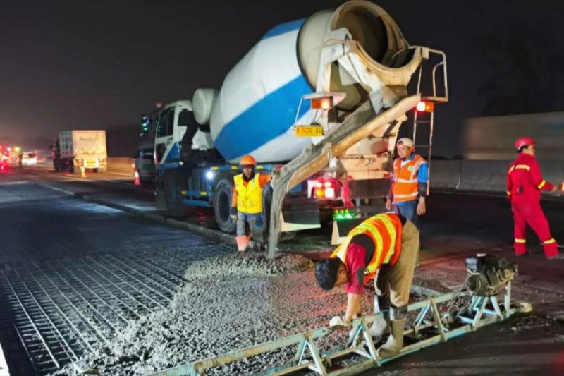Jasamarga kembali lakukan pemeliharaan jalan Tol Jakarta-Cikampek