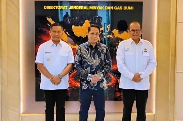Bupati Darwin Temui BPH Migas, Usulkan 3 Langkah Strategis Atasi Kelangkaan BBM di Muna Barat