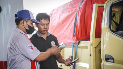 Pertamina Batalkan Syarat STNK Buat Beli BBM di Sumatera Selatan