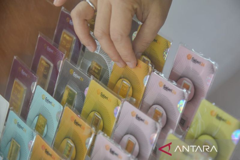 Ekonomi kemarin, permintaan HPE emas hingga TBS kelapa sawit Riau naik