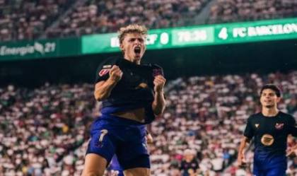 Raphinha dan Fermin Lopez Brace, Barcelona Gilas Elche 5-0