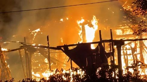 Waduh! Anak Bakar Rumah Ibu Kandung di Sampang, Imbas Diduga Kesal gara-gara Tidak Dikasih Uang