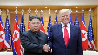 Jreng! Trump Mulai Buka Komunikasi ke Korut, Bakal Bertemu Kim Jong Un