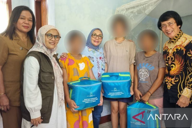 Menteri PPPA kunjungi anak korban kekerasan seksual di Labuan Bajo