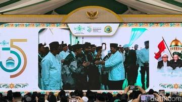 Prabowo dan Gibran Hadiri Muktamar ke-35 NU di Jombang