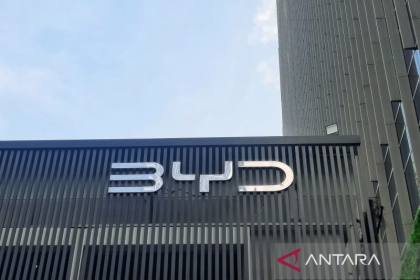BYD kembangkan baterai untuk lokomotif kereta industri di China
