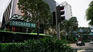 Ayah dan Anak Patungan Beli Mal di Singapura Rp 4,3 Triliun