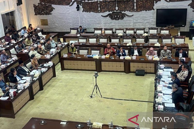 Asumsi RAPBN disepakati, OJK perkuat kontribusi sektor keuangan
