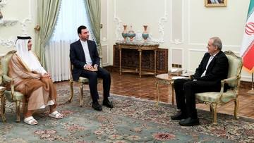 PM Qatar Bertemu Presiden Iran, Janjikan Ini ke Teheran