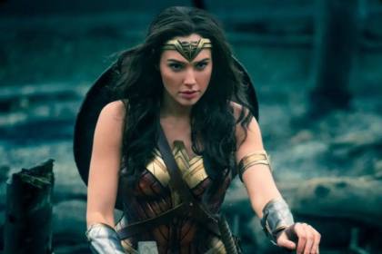 Gal Gadot kritik DC Studios yang melepas Henry Cavill