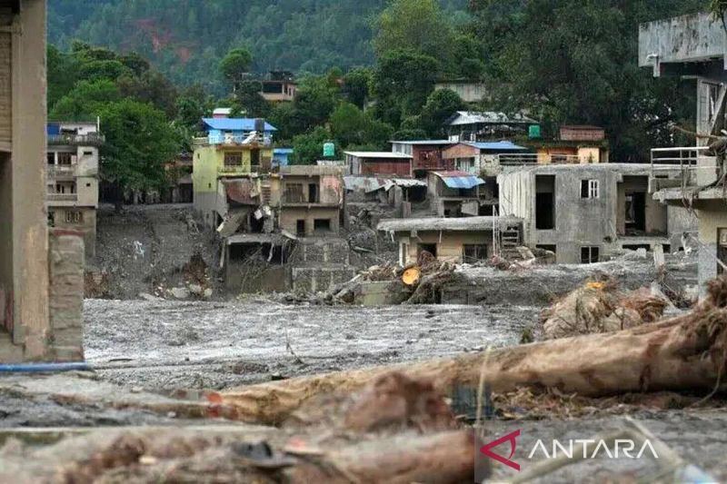 Pemerintah Nepal evakuasi 184 turis asing pasca banjir bandang