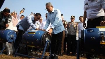Zulhas Kebut Solusi Hulu-Hilir Atasi Krisis Sampah Bekasi