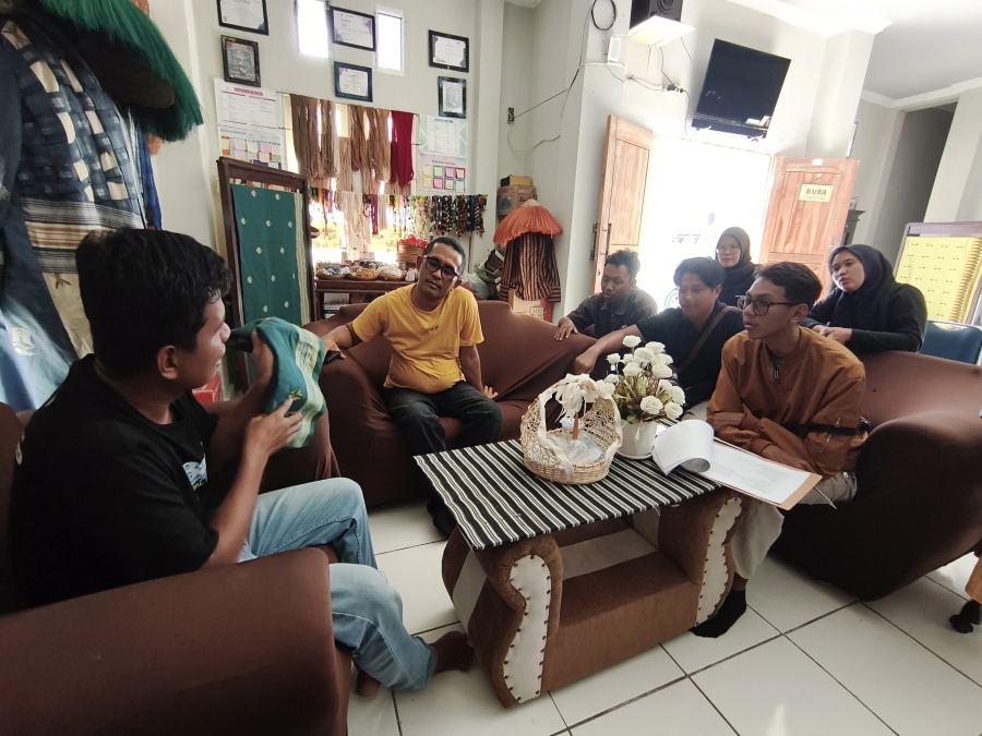 Kemenkum Sultra Siapkan Dokumenter Indikasi Geografis Tenun Buteng | LPP RRI