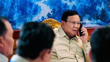 Arahan Prabowo Tangani Erupsi Anak Krakatau untuk Jajaran