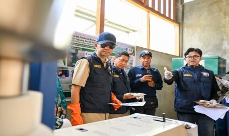 Mesin Pengering Gabah Bantu Petani Oransbari Kurangi Ketergantungan Cuaca