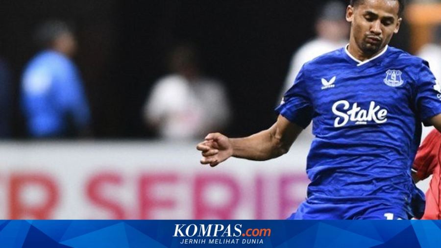 Tikung Tottenham, Man City Capai Kesepakatan Rekrut Iliman Ndiaye